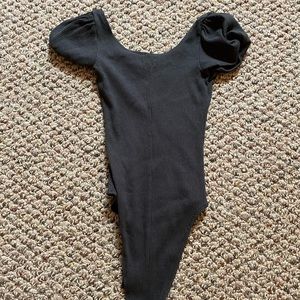 URBAN OUTFITTERS Puff Sleeve Black Body Suit XS